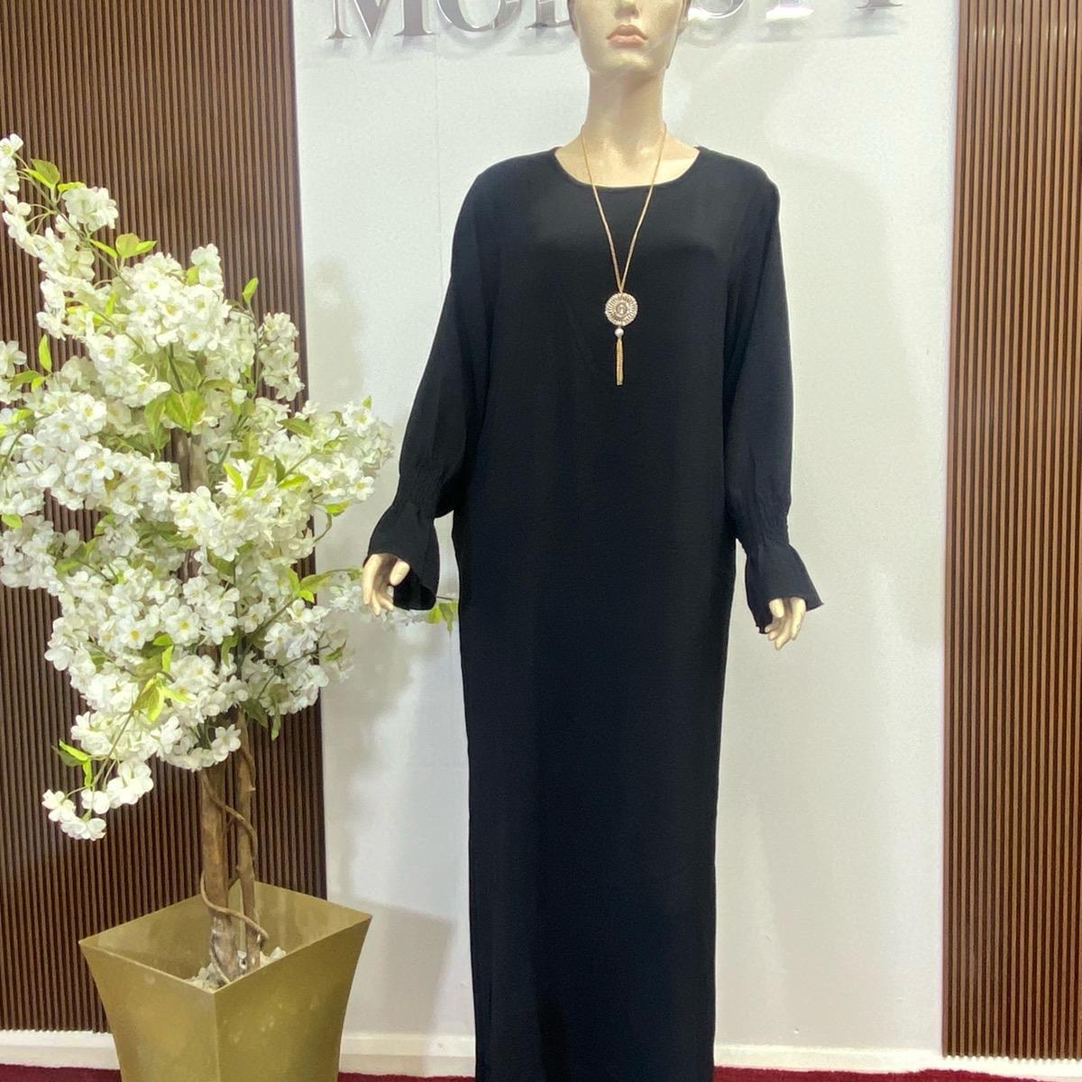 {MAY MODESTY} Gorgeous maxi/Abaya with pockets and shearing sleeves in soft crepe fabric size (S,M,L) available womenswear’