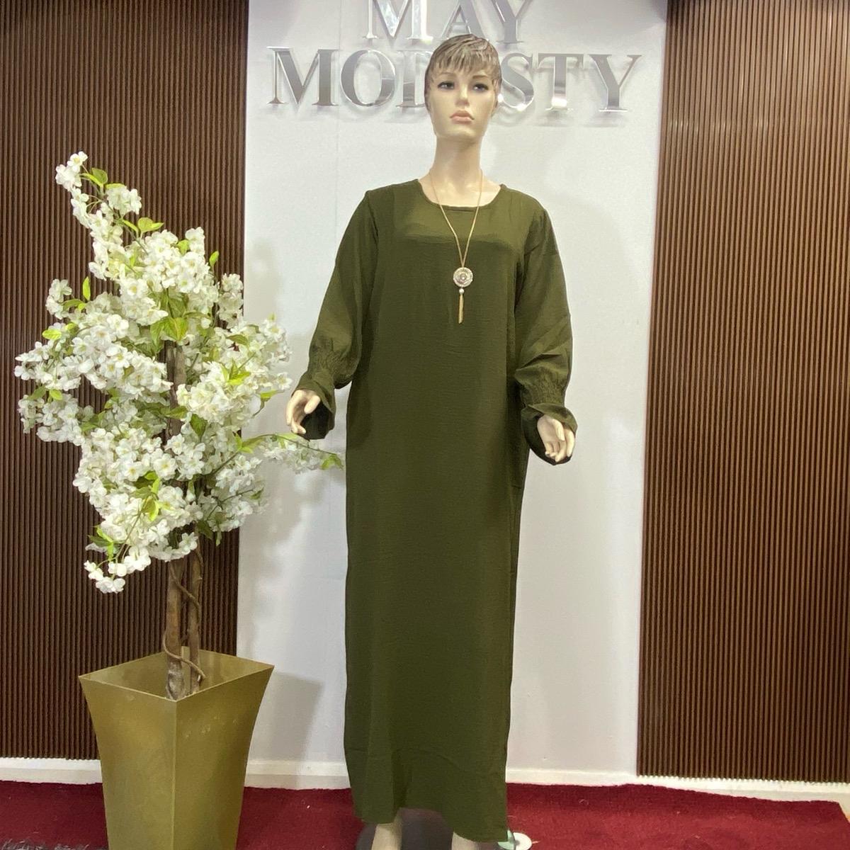 {MAY MODESTY} Gorgeous maxi/Abaya with pockets and shearing sleeves in soft crepe fabric size (S,M,L) available womenswear’
