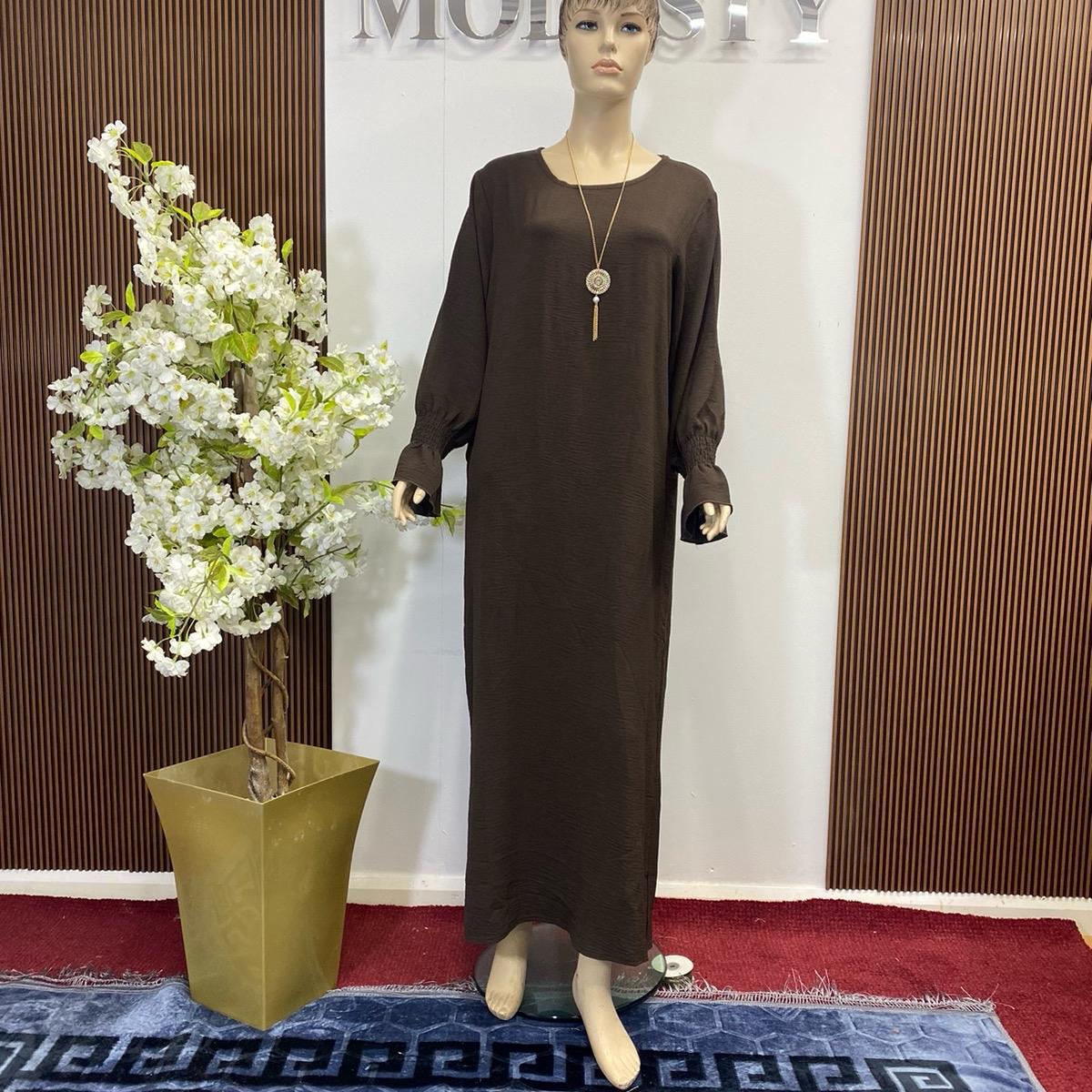 {MAY MODESTY} Gorgeous maxi/Abaya with pockets and shearing sleeves in soft crepe fabric size (S,M,L) available womenswear’