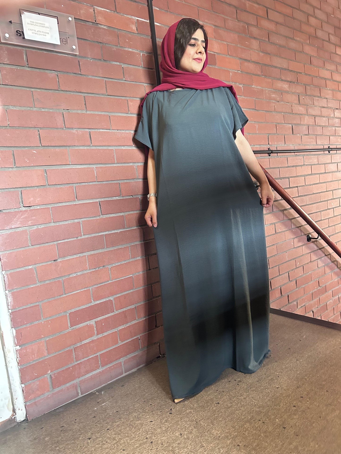 MAY MODESTY) high qualight slil dress for any open abaya size(50---58)