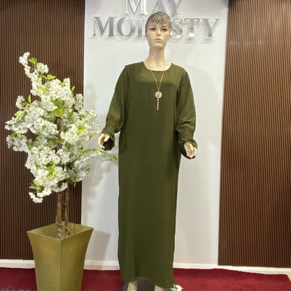 {MAY MODESTY} Gorgeous maxi/Abaya with pockets and shearing sleeves in soft crepe fabric size (S,M,L) available womenswear’